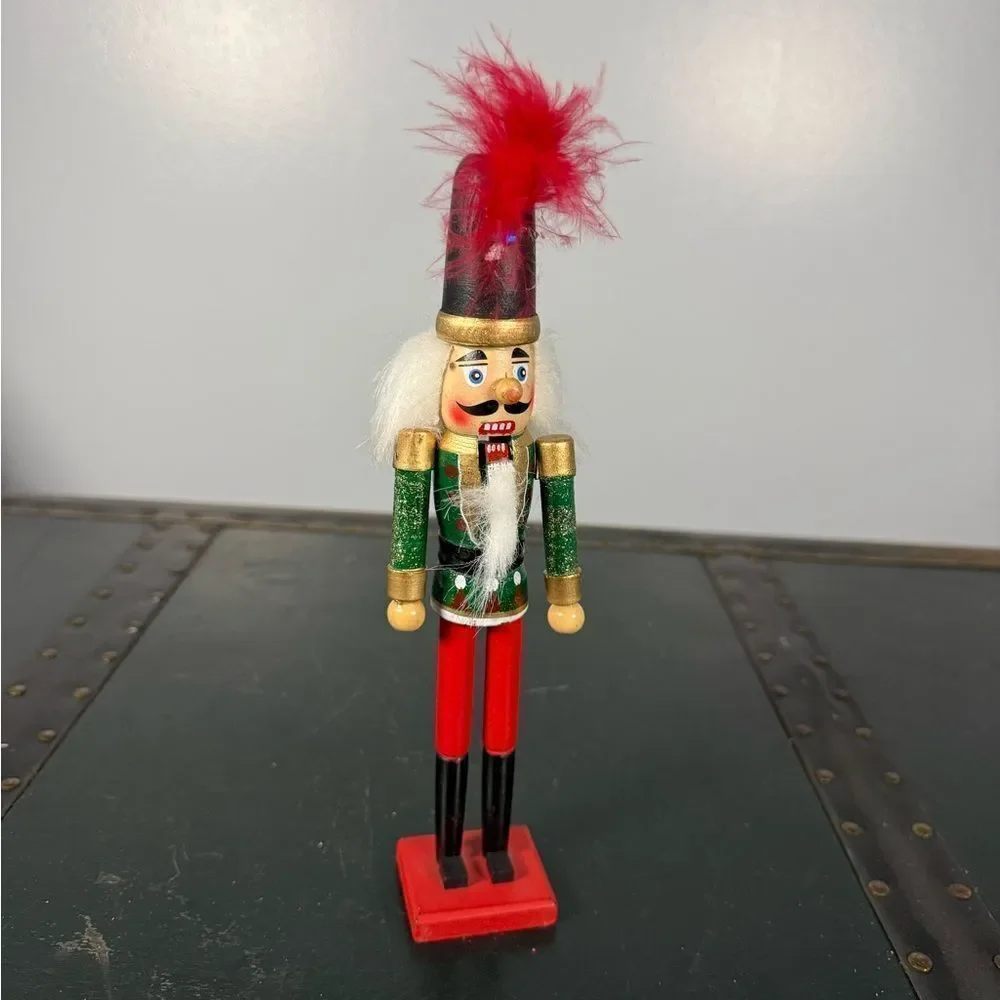 Nutcracker Slim Style Wooden British Guard Soldier 9 Inch Christmas Holiday